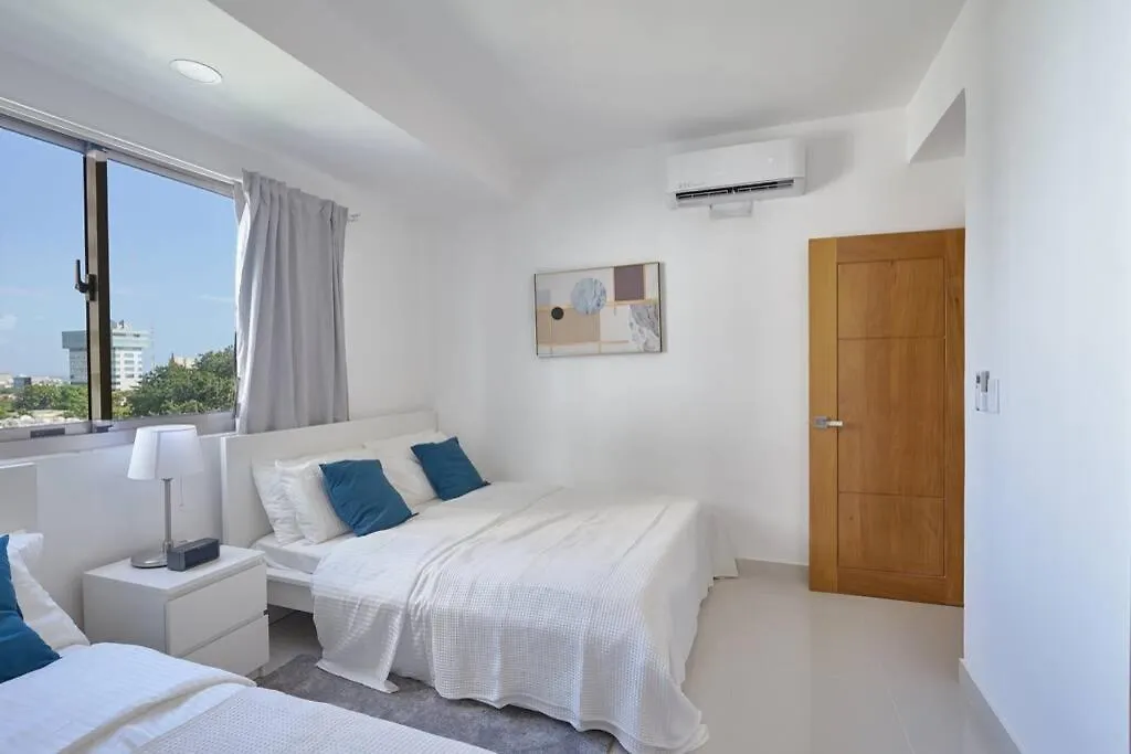 Escape Apartments, Balcony, Pool & Gym In La Julia Santo Domingo Apartamento