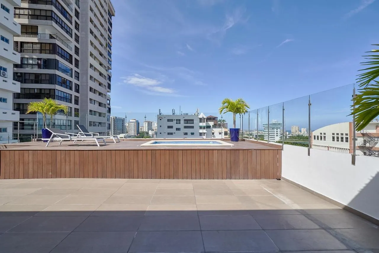 Escape Apartments, Balcony, Pool & Gym In La Julia Santo Domingo Apartment