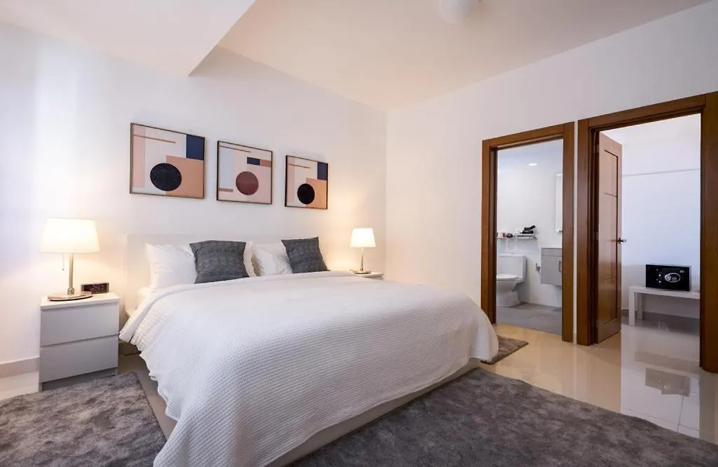 Escape Apartments, Balcony, Pool & Gym In La Julia Santo Domingo 0*,